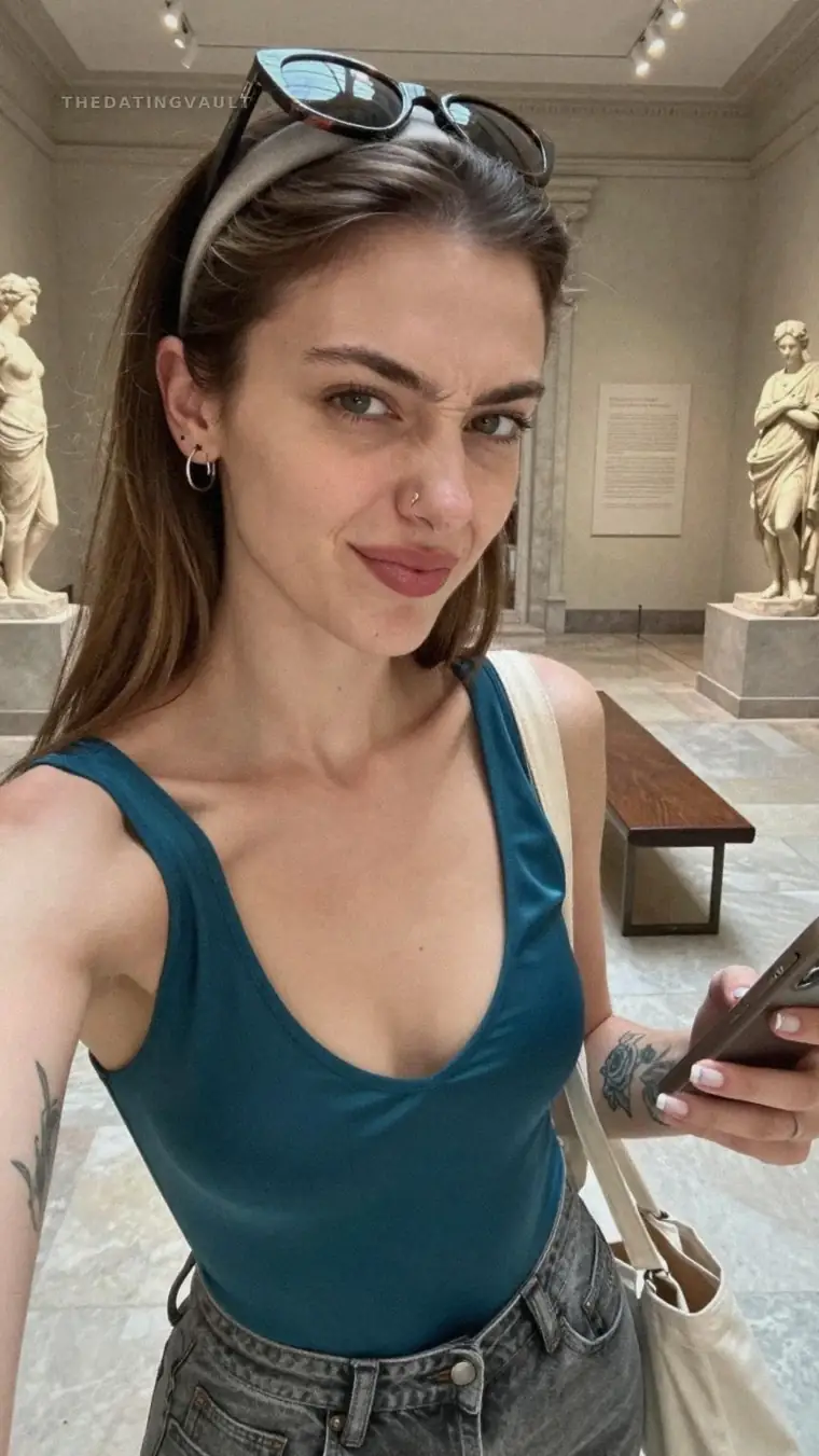Angela (25) - Gowrie