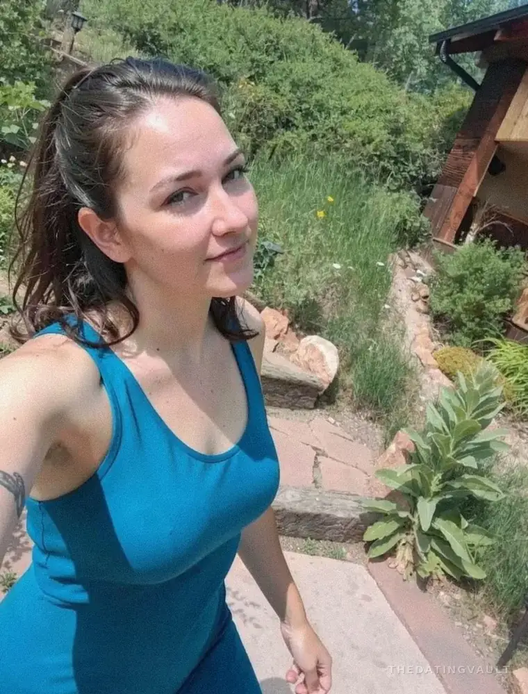 BondiMikayla (25) - Leopold