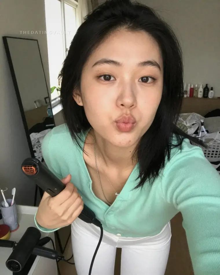 CheekyKayla (25) - Gillen
