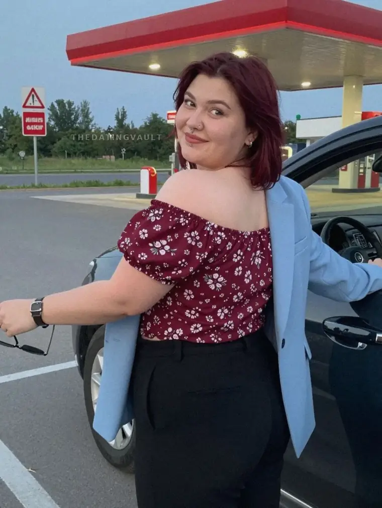 Eliza83 (25) - Driver