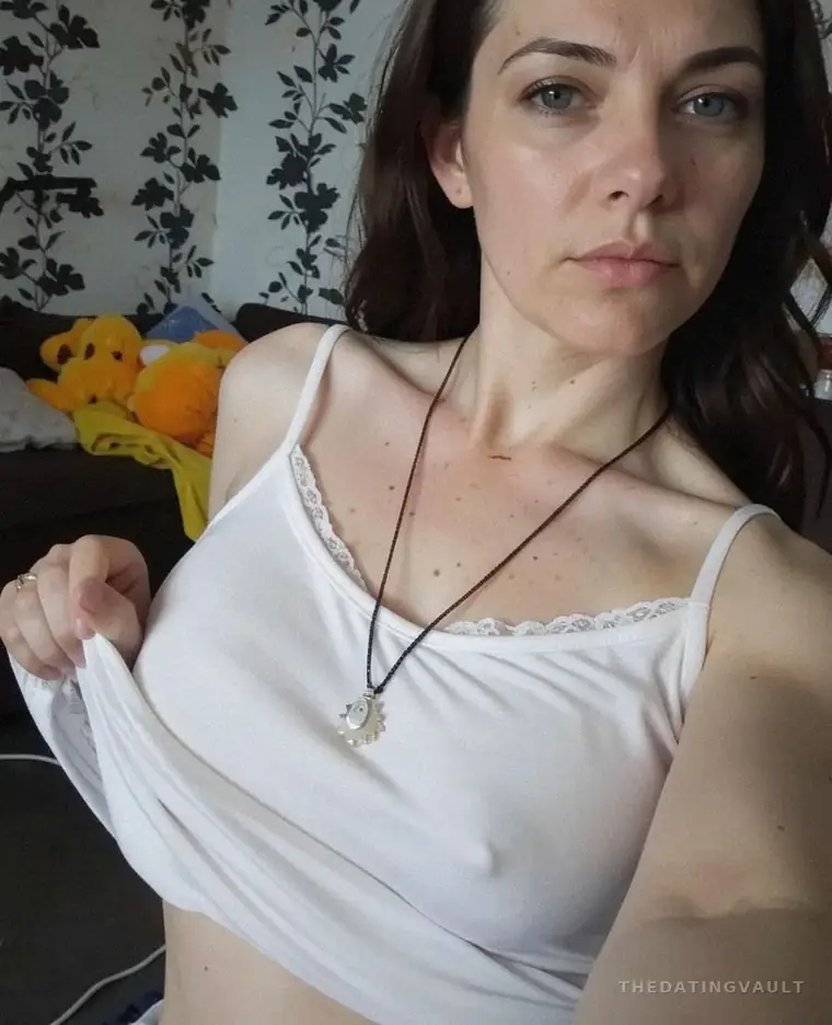 Ivy87 (30) - Bunbury