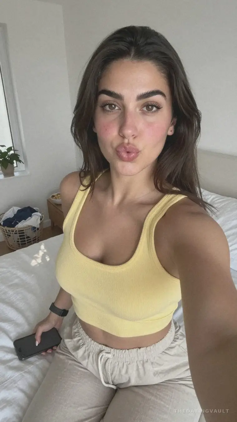 JemimaPhoebe (22) - Manor Lakes