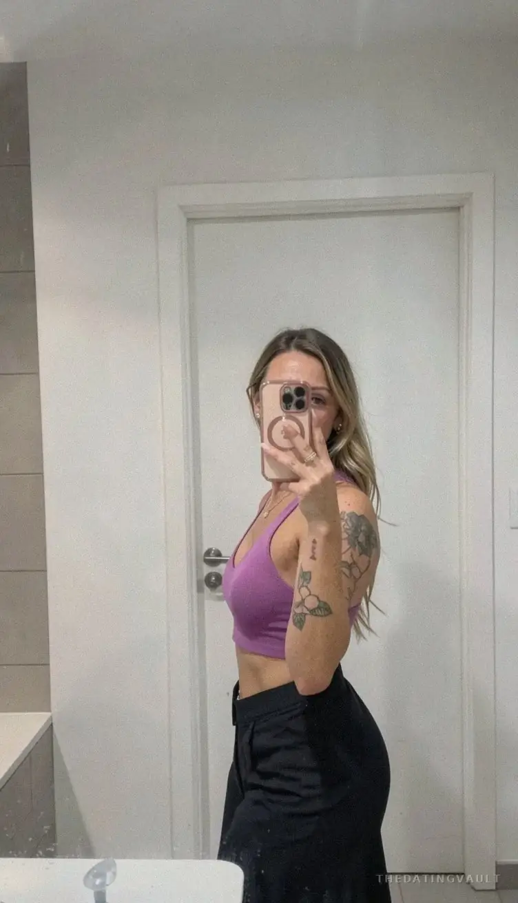 Leanne25 (25) - Norwood