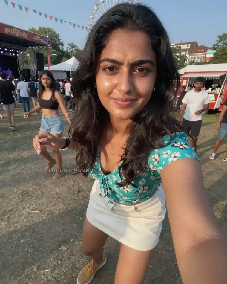 MillieAshleigh (22) - Brighton