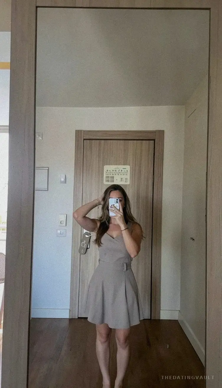 MoonMaeve (25) - North Nowra