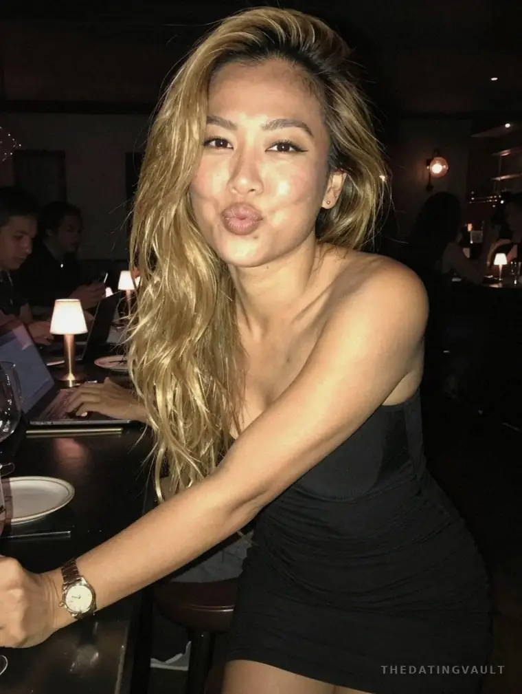 NicoleRoxy (25) - Winston Hills