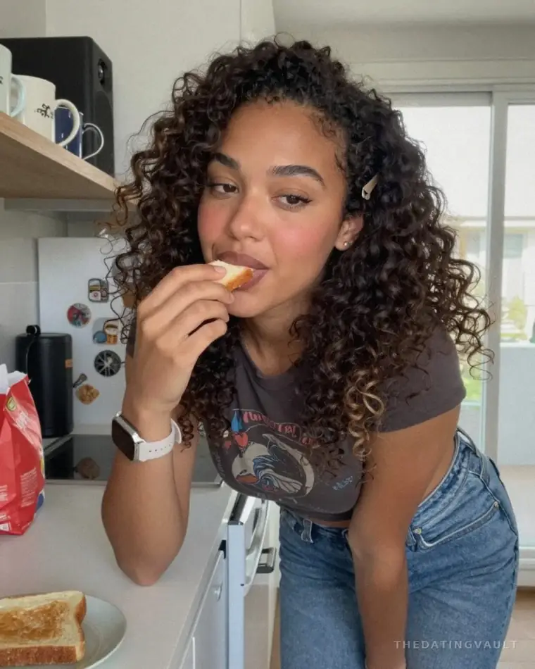 Nina25 (25) - Fairfield West