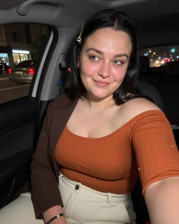 Tessa17 (25) - Riverstone