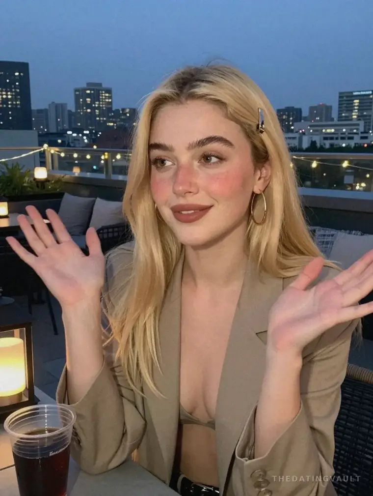 TianaPoppy (22) - Canberra